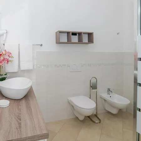 Mono Fra- 3* Santa Teresa Gallura